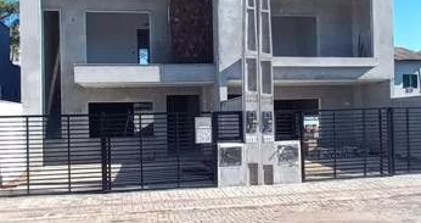 Sobrado em Construção no Bairro Itacolomi, Balneário Piçarras, SC