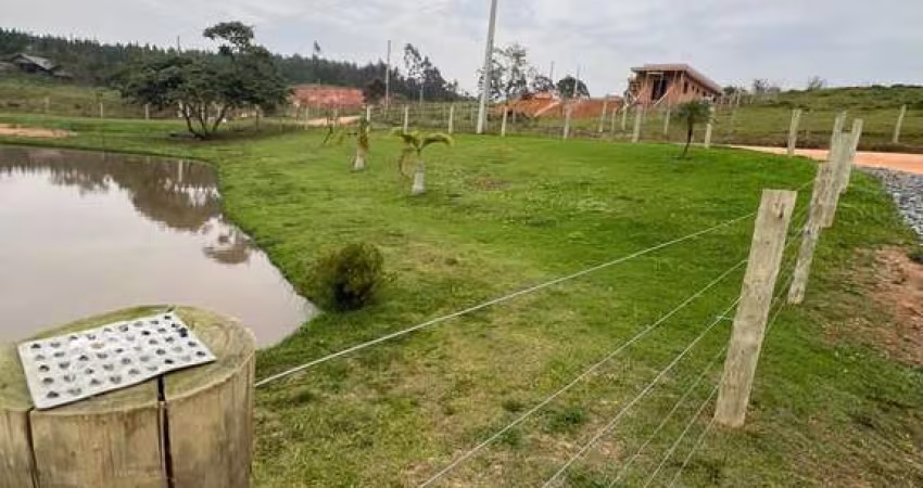 Terreno no interior de Balneário Piçarras SC