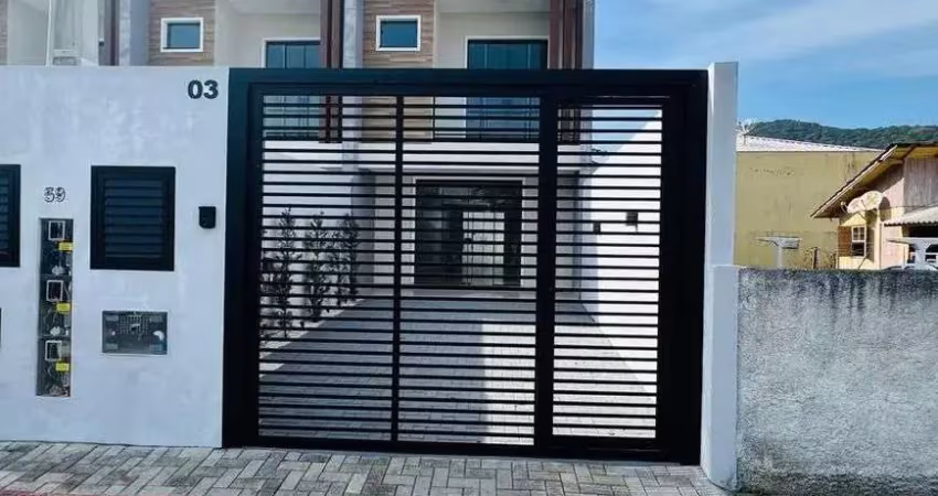 Casa com 2 quartos à venda na Rua Minas Gerais, 59, Armação, Penha