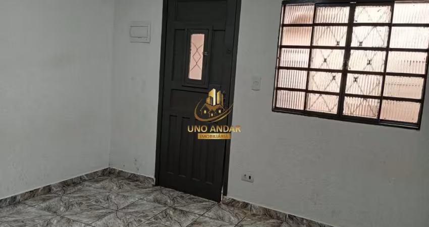 Casa para locação em Gopoúva, Guarulhos-SP: 1 quarto, 1 sala, 1 banheiro, 80,00 m² de área!