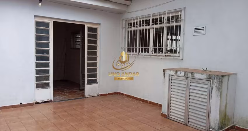 Casa assobradada comercial para locação em Guarulhos-SP, Vila Augusta: 3 quartos, 4 salas, 2 banheiros, 4 vagas de garagem, 450 m² de área.