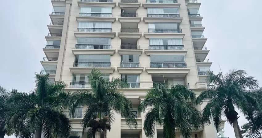 Apartamento Duplex no Atiradores!