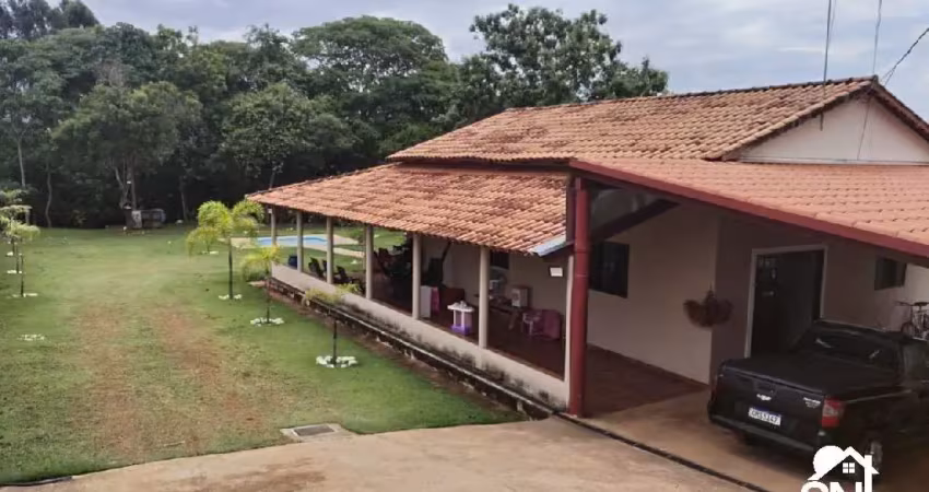 Chácara / sítio com 3 quartos à venda na Viela 1, 123, Conjunto Habitacional Nova Morada, Senador Canedo