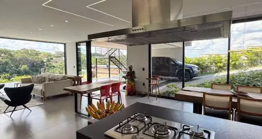 Vendo ou aluho casa mobiliada no  condomínio plateau?dor privilege go