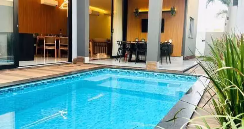 Vendo linda casa sobrado no portal do sol golfe green go.