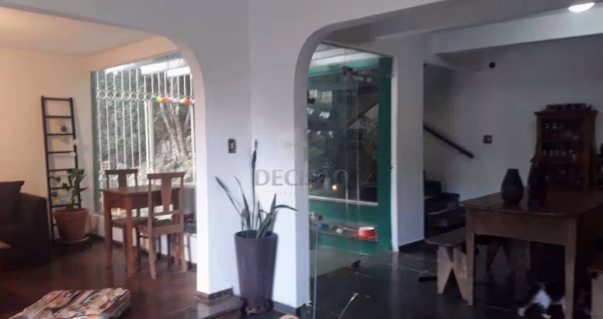 Casa à venda, 5 quartos, 3 suítes, 2 vagas, Santo Antônio - Belo Horizonte/MG