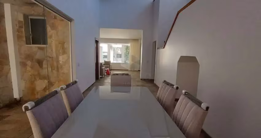 Casa à venda, 6 quartos, 1 suíte, 5 vagas, Serra - Belo Horizonte/MG