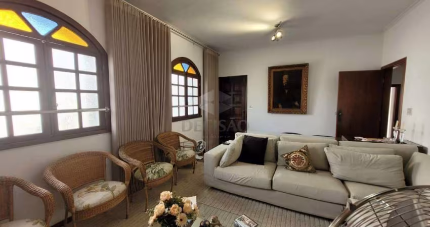 Casa à venda, 4 quartos, 1 suíte, 3 vagas, Anchieta - Belo Horizonte/MG