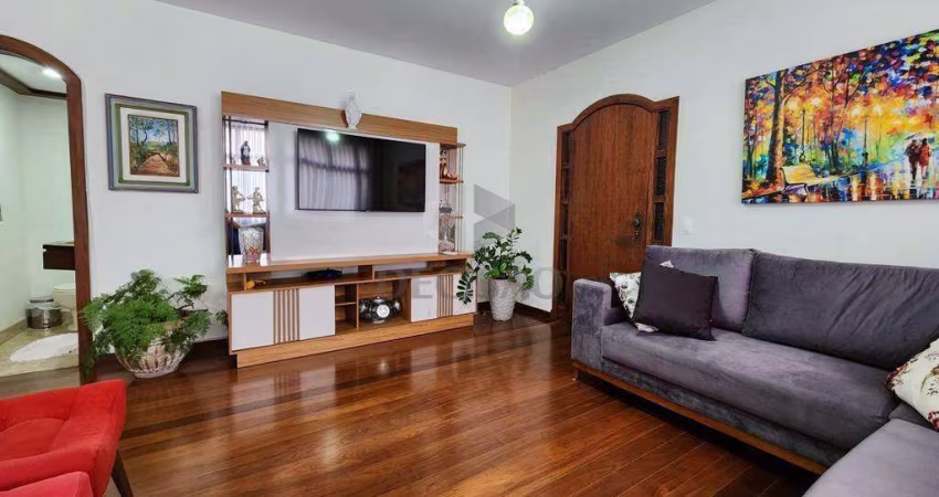 Apartamento 4 Quartos à venda, 4 quartos, 1 suíte, 3 vagas, Lourdes - Belo Horizonte/MG