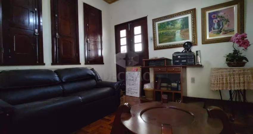 Casa à venda, 5 quartos, 1 suíte, 3 vagas, Santo Antônio - Belo Horizonte/MG