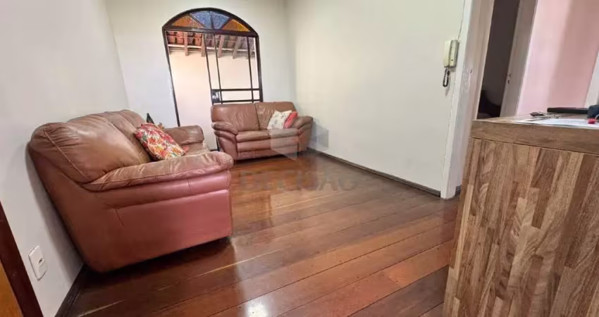 Área privativa de 3 quartos com 2 vagas e condomínio econômico
