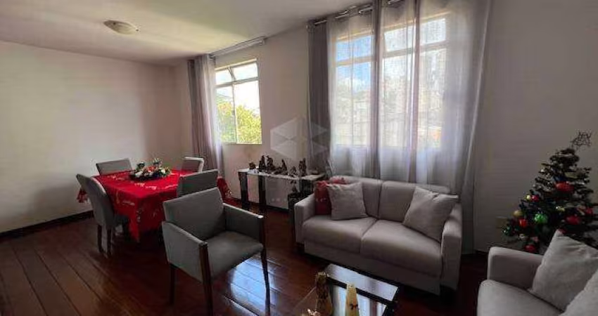 Cobertura à venda, 4 quartos, 2 suítes, 1 vaga, São Pedro - Belo Horizonte/MG