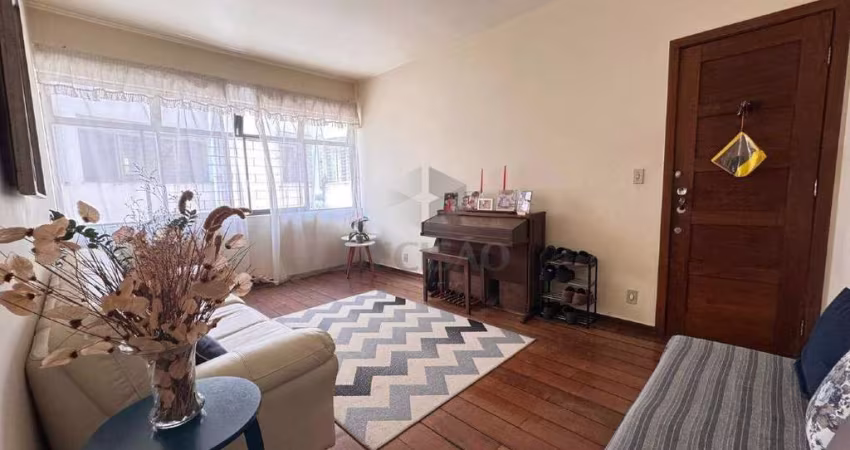 4 quartos com suíte espaçoso, claro e arejado.