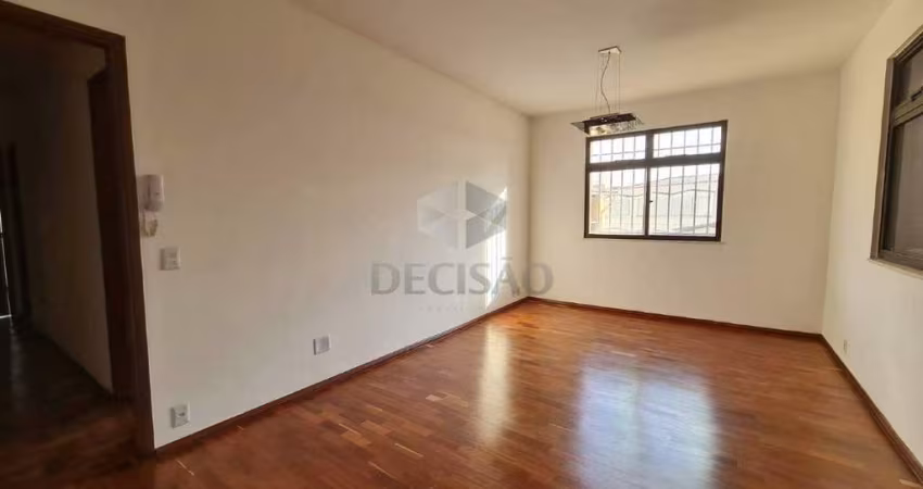 Cobertura à venda, 3 quartos, 1 suíte, 1 vaga, São Lucas - Belo Horizonte/MG