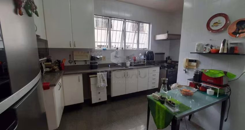 Apartamento 4 Quartos à venda, 4 quartos, 1 suíte, 2 vagas, Santo Antônio - Belo Horizonte/MG