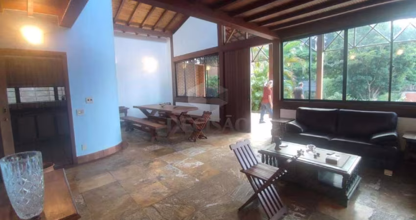 Casa à venda, 3 quartos, 1 suíte, 6 vagas, Luxemburgo - Belo Horizonte/MG