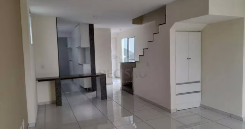 Cobertura top house com 2 suítes montada com armários