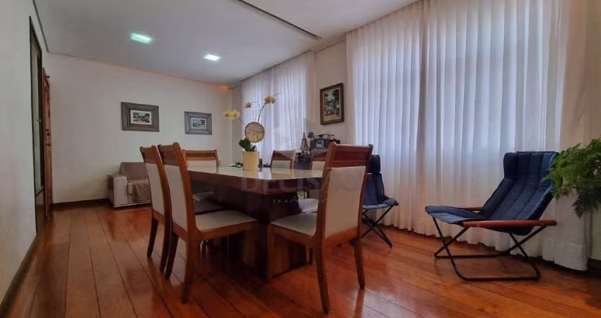 Apartamento 4 Quartos à venda, 4 quartos, 1 suíte, 2 vagas, Santa Efigênia - Belo Horizonte/MG