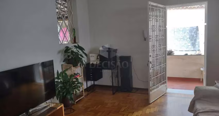 Casa com 3 quartos para alugar na Serra, Belo Horizonte 