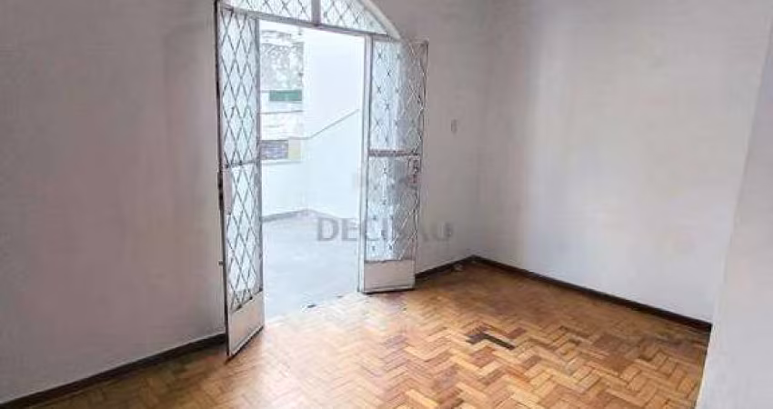Casa Comercial - Localização Privilegiada no Floresta!