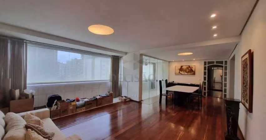Apartamento 3 Quartos para aluguel, 3 quartos, 1 suíte, 1 vaga, Funcionários - Belo Horizonte/MG