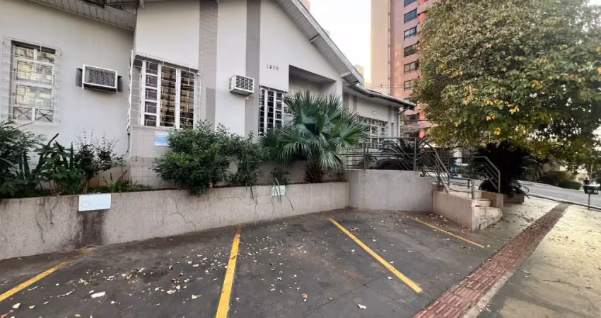 Casa comercial com 6 salas para alugar na Rua Prefeito Hugo Cabral, 1206, Centro, Londrina