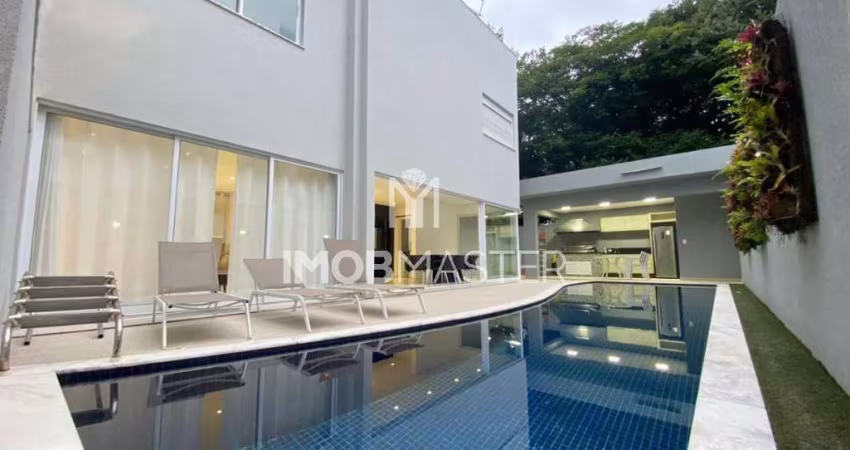 Casa com 367 m², 5 suítes à venda no bairro Riviera de São Lourenço.