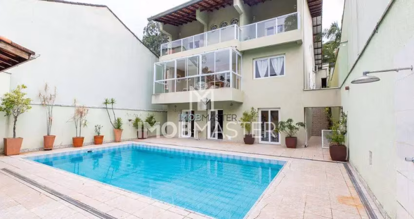 Espaçosa casa para receber bem seus convidados no alto da boa vista.
