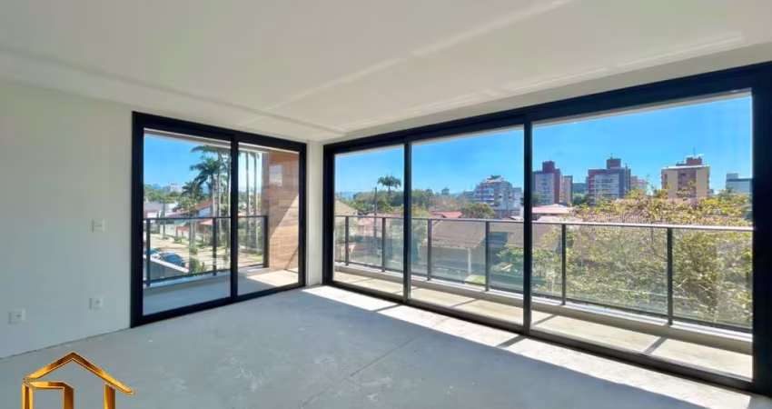 Apartamento novo com 3 suítes no América