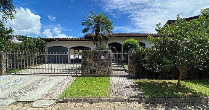 Casa com 3 dormitórios à venda, 309 m² por R$ 1.600.000,00 - Vorstadt - Blumenau/SC