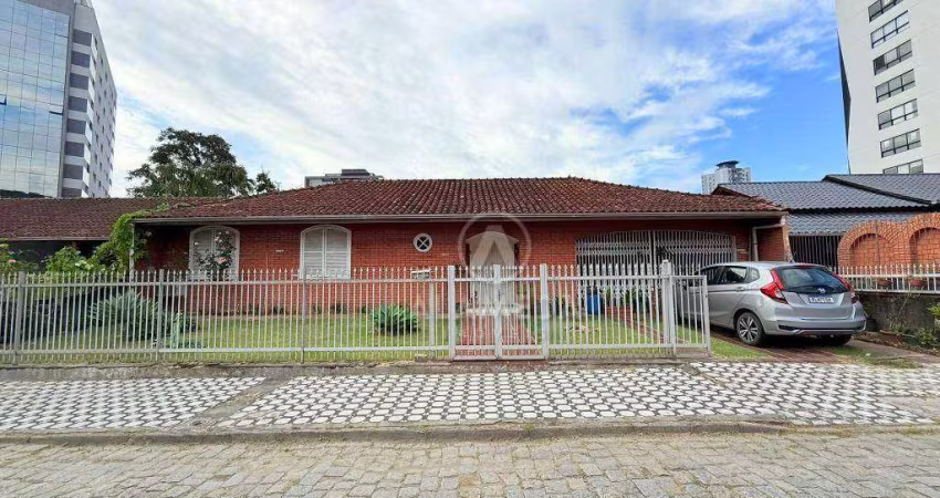 Casa com 3 dormitórios à venda, 195 m² por R$ 1.275.000,00 - Vila Nova - Blumenau/SC