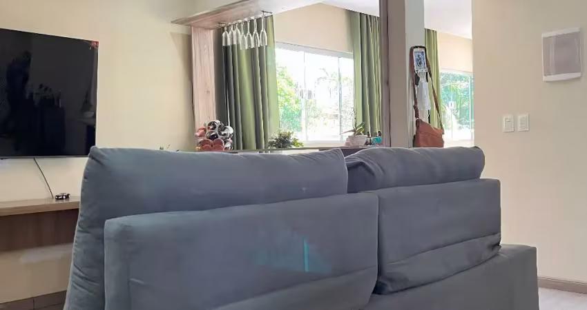 Casa com 5 quartos à venda na Rua Carlos Domingues Tantico, Jardim Tereza Maria, Itapecerica da Serra