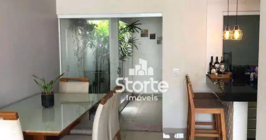 Casa com 2 dormitórios à venda, 70 m² por r$ 410.000,00 - novo mundo - uberlândia/mg