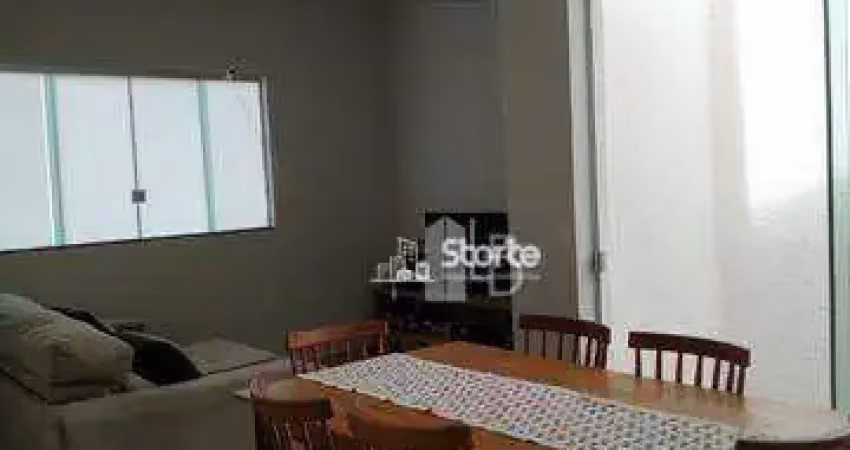 Casa com 3 dormitórios à venda, 104 m² por r$ 410.000,00 - alto umuarama - uberlândia/mg