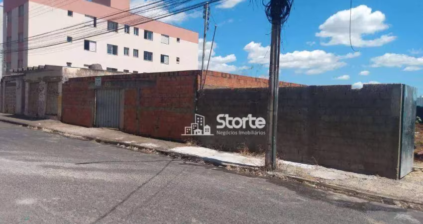 Área à venda, 1.080m² por r$ 2.000.000 - santa mônica - uberlândia/mg