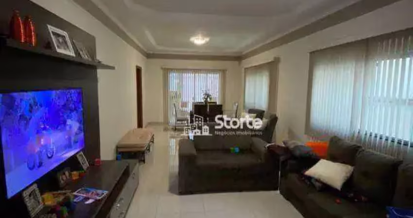 Casa com 3 dormitórios à venda, 200 m² por r$ 950.000,00 - vigilato pereira - uberlândia/mg