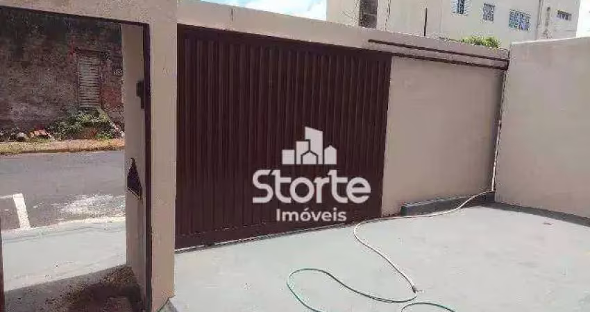 Casa com 3 dormitórios à venda, 145m² por r$ 350.000 - custódio pereira - uberlândia/mg