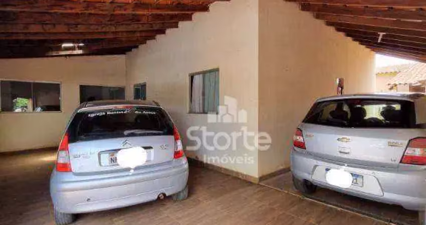 Casa com 3 dormitórios à venda, 327m² por r$ 650.000 em ótima localização no são jorge - uberlândia/mg
