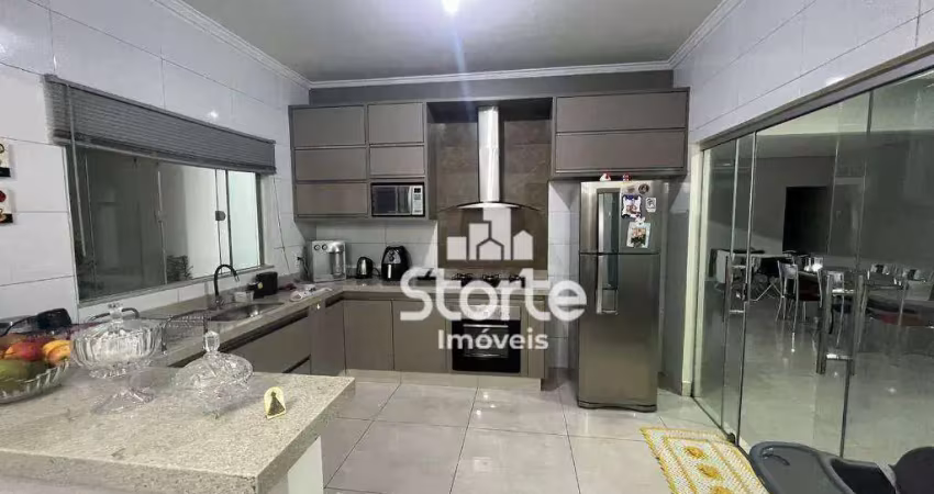 Casa com 3 dormitórios à venda, 190 m² por r$ 720.000,00 - planalto - uberlândia/mg