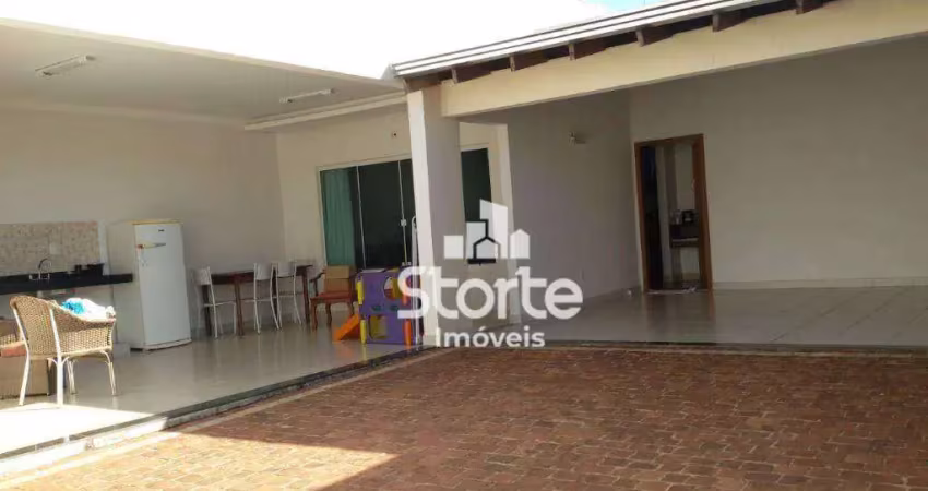 Casa com 3 dormitórios à venda, 190 m² por r$ 650.000,00 - nova uberlândia - uberlândia/mg