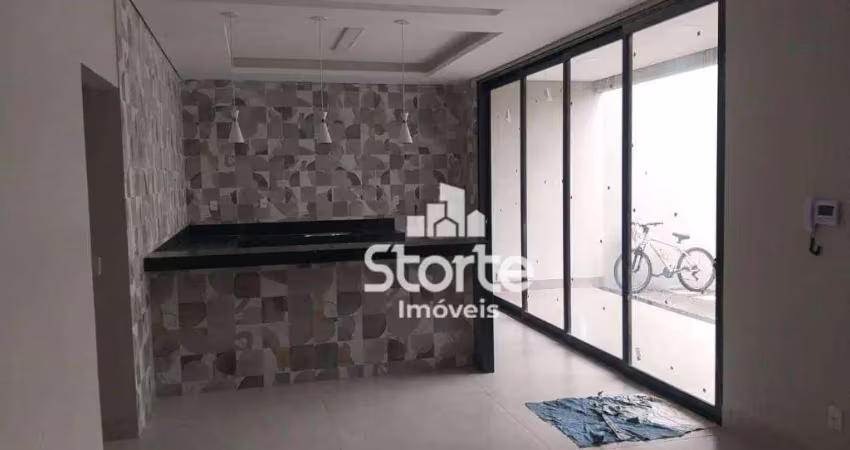 Casa estilo sobrado com 3 suítes à venda, 245m² por r$ 1.380.000 - alto umuarama - uberlândia/mg