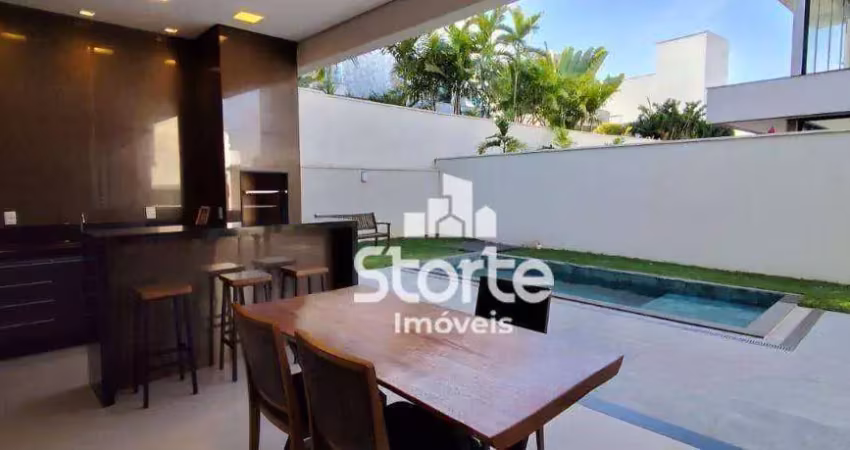 Casa sobrado com 4 suítes  à venda, 271m² por r$ 2.950.000 - condomínio jardim versailles - uberlândia/mg