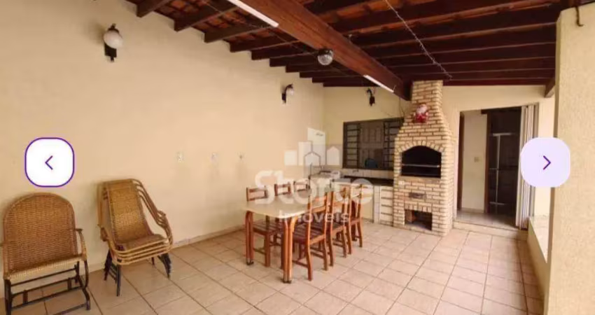 Casa estilo sobrado com 4 dormitórios à venda, 350m² por r$ 850.000 - martins - uberlândia/mg