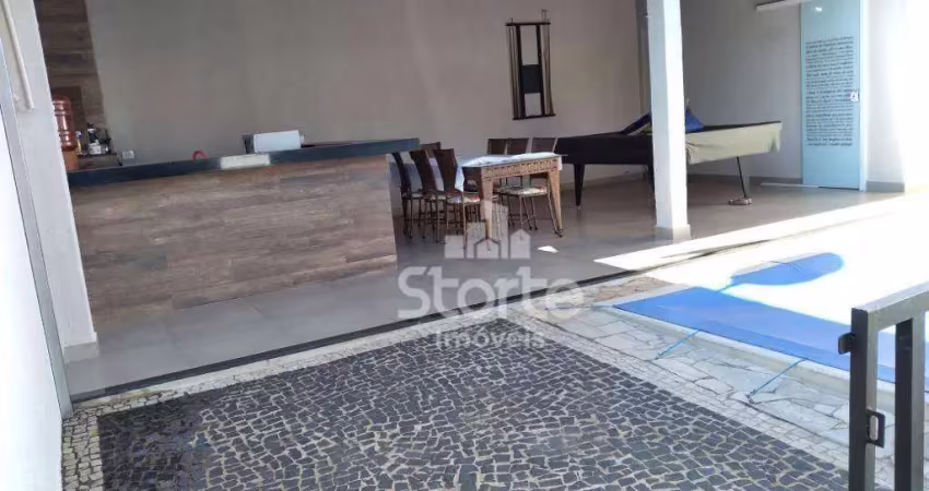Casa com planejados de 3/4 sendo 1 suíte à venda, 200 m² por r$ 700.000 - maria rezende - uberlândia/mg
