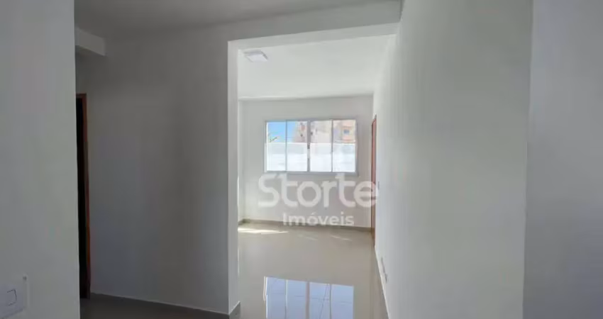 Apartamento com 2 dormitórios para alugar, 46 m² por r$ 1.600/mês - santa rosa - uberlândia/mg