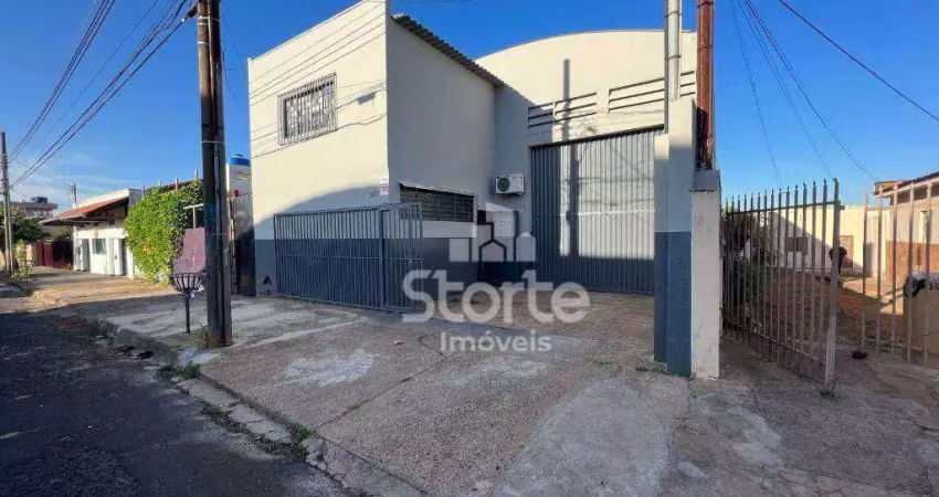 Galpão para alugar, 480 m² por r$ 6.500,00/mês - presidente roosevelt - uberlândia/mg