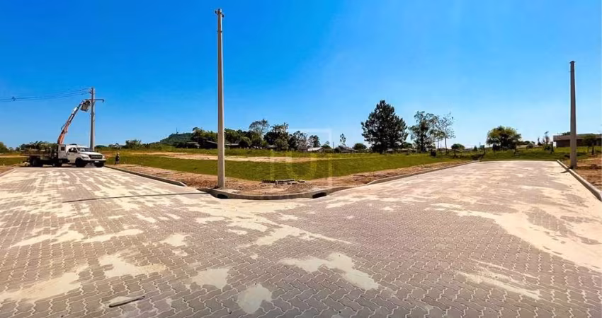 Lote/Terreno de esquina à Venda, São Lucas (Centro) - Capela de Santana