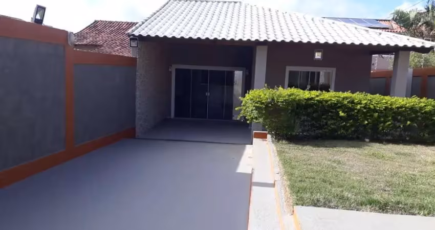 Casa para locação em são pedro da aldeia, centro, 3 dormitórios, 1 suíte, 2 banheiros, 2 vagas