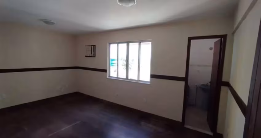 Sala comercial para venda em são pedro da aldeia, centro, 1 banheiro