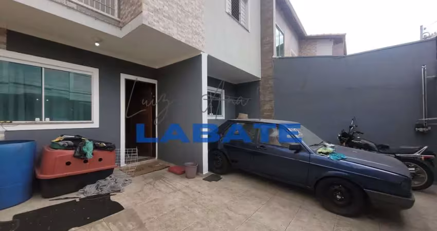Casa com 2 quartos à venda na Rua Juvelina Ferreira de Assis, Vila Carrão, São Paulo